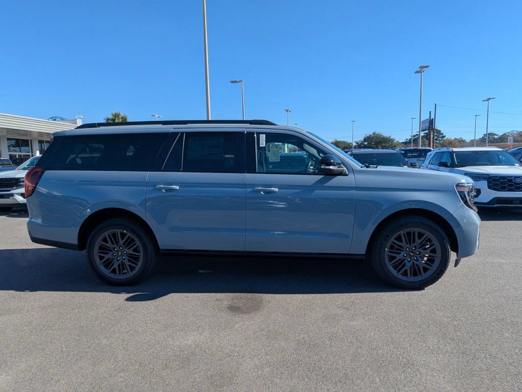 New 2025 Ford Expedition Max Platinum w/ Stealth Performance Package AWD/4WD image 3