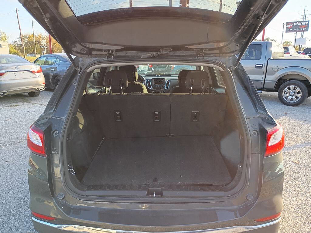 Used 2019 Chevrolet Equinox LT image 12