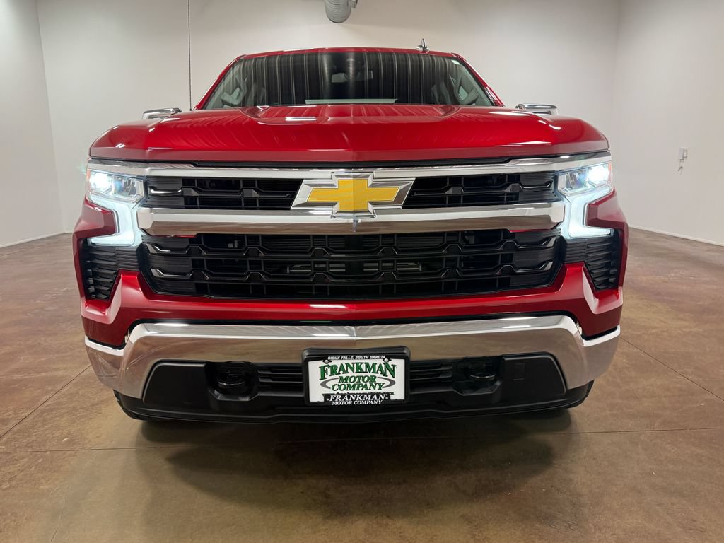 Used 2023 Chevrolet Silverado 1500 LT AWD/4WD image 41