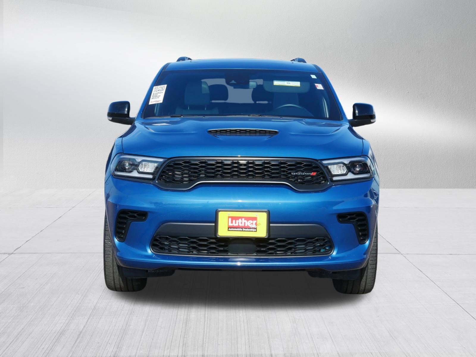 Used 2024 Dodge Durango GT image 2