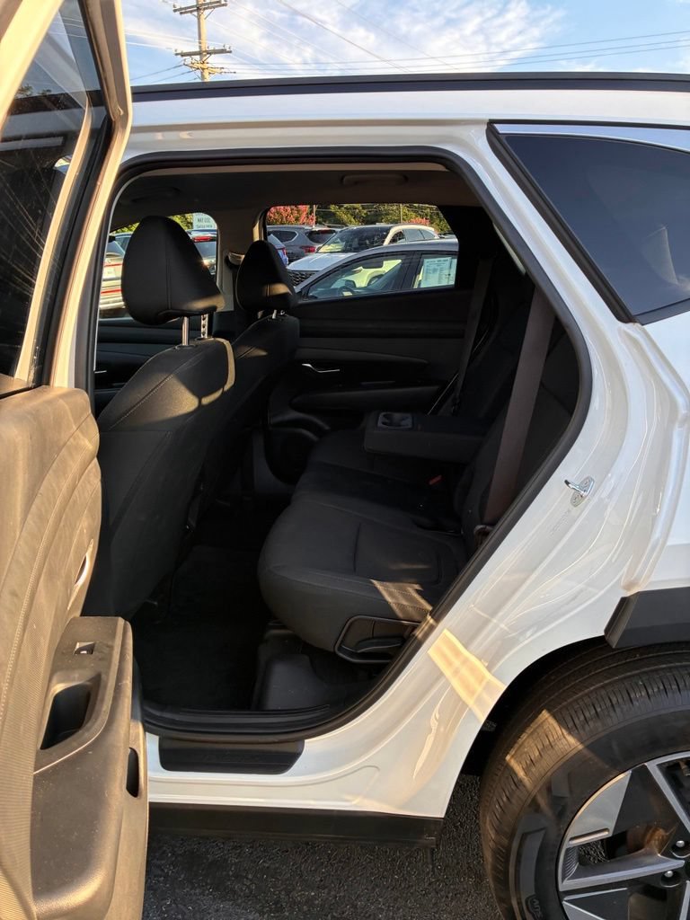 Used 2024 Hyundai Tucson SEL AWD/4WD image 21