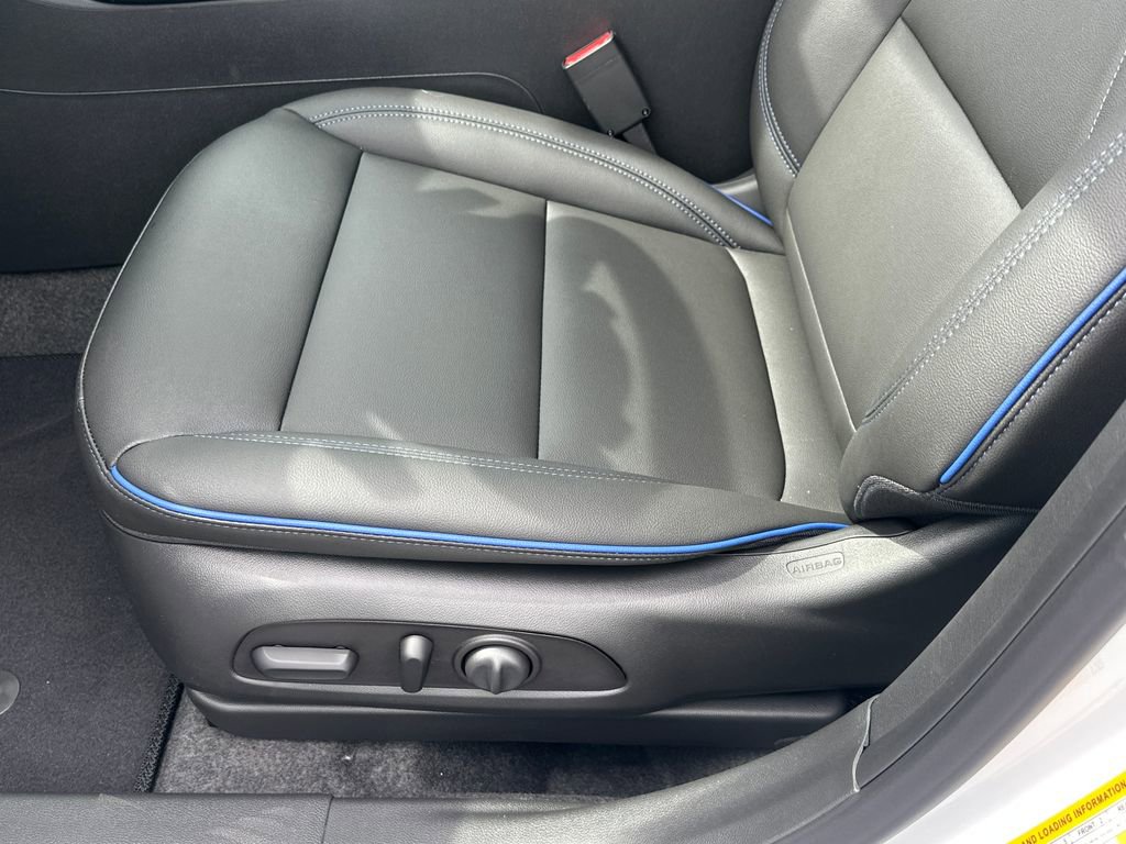New 2026 Buick Envista Sport Touring w/ Convenience I Package FWD image 12
