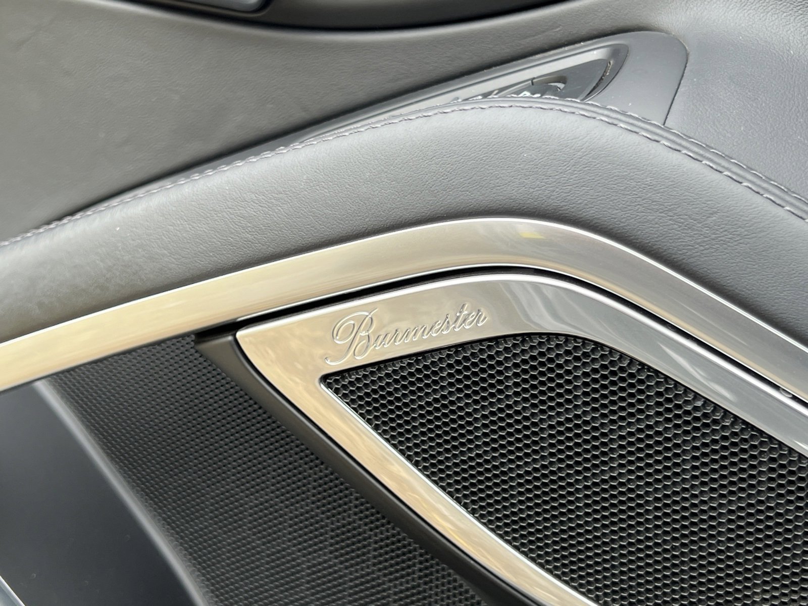 Certified 2019 Porsche 911 Turbo S image 29