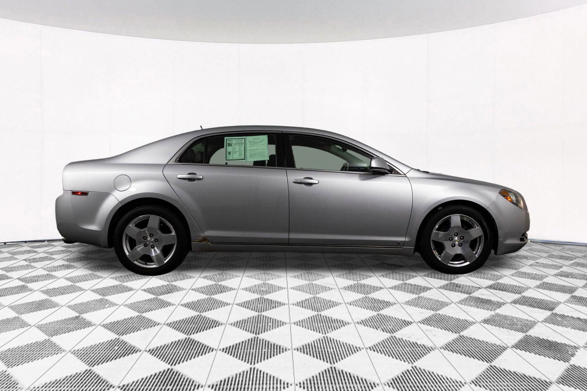 Used 2009 Chevrolet Malibu LT w/ HFV6 Engine Package image 16