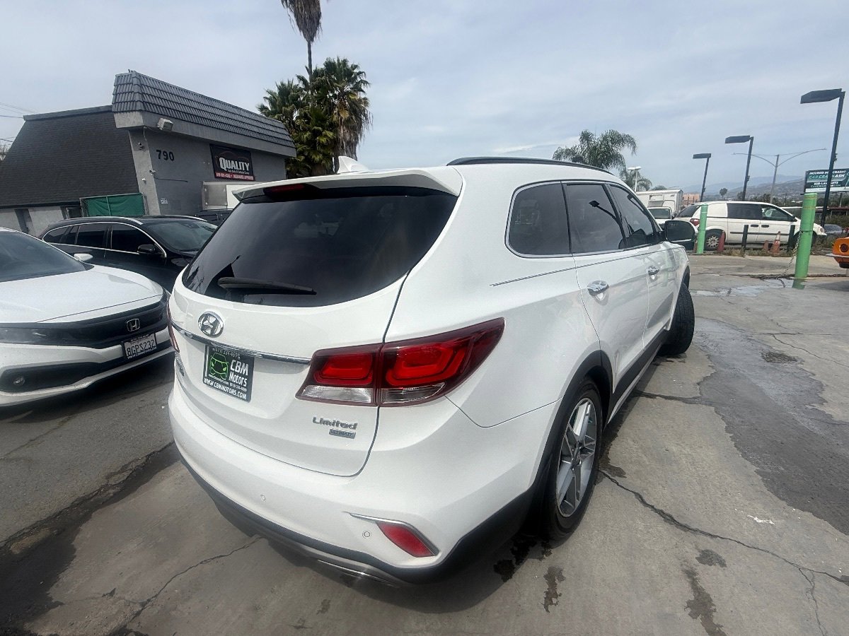 Used 2019 Hyundai Santa Fe XL FWD image 9
