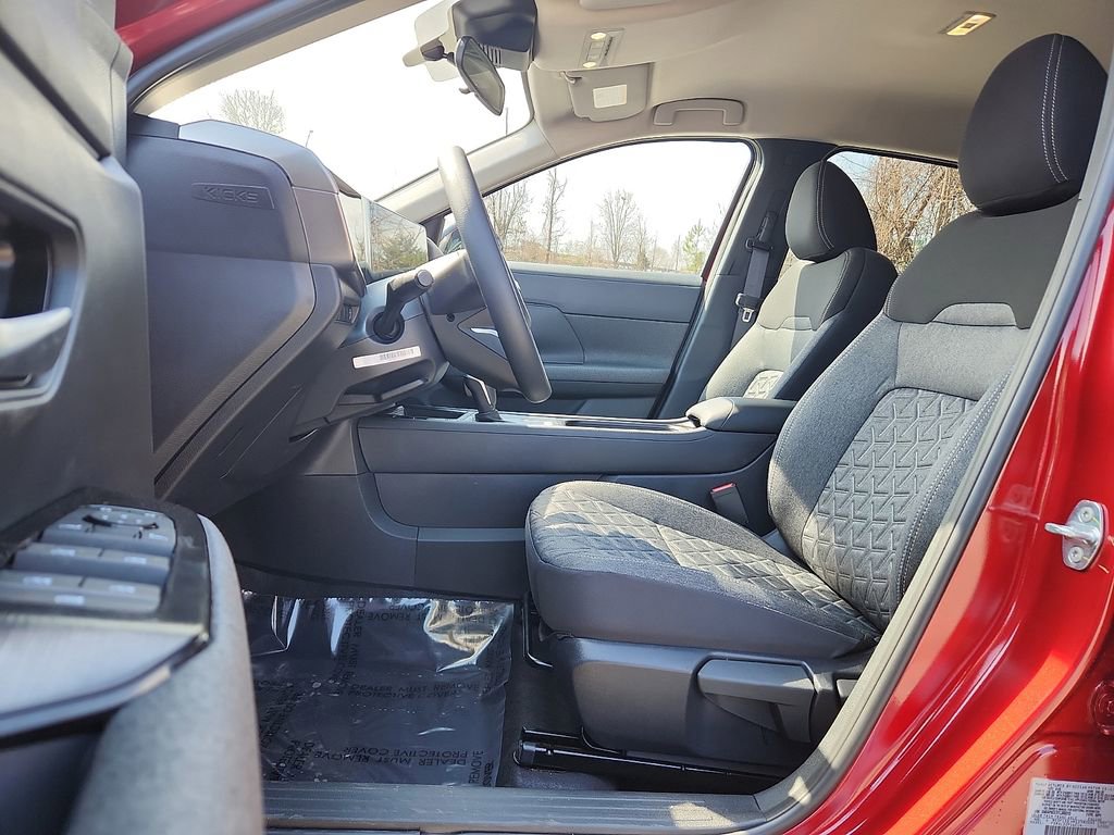 New 2026 Nissan Kicks SV FWD image 6
