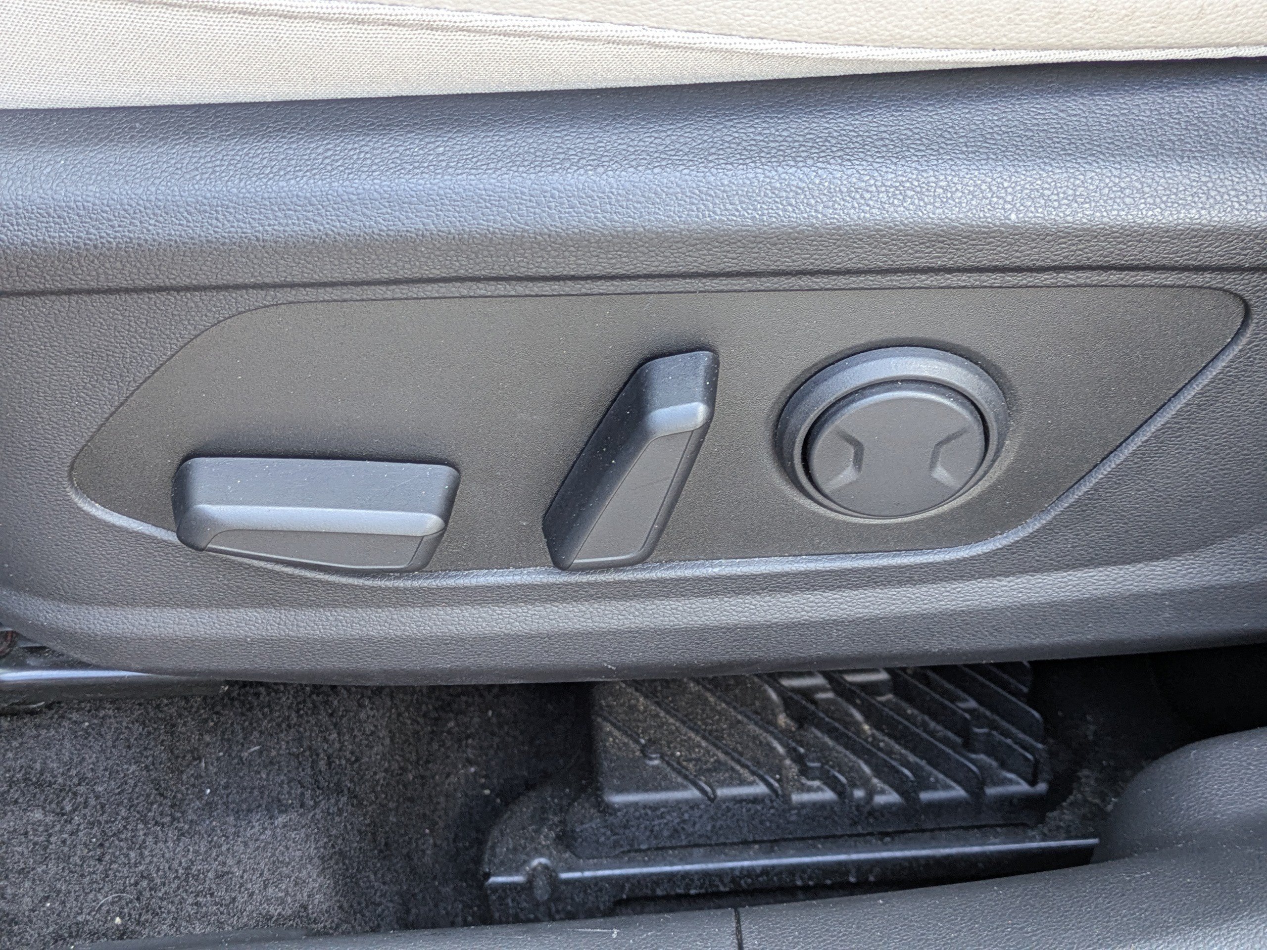 Used 2024 Hyundai Tucson Limited AWD/4WD image 19