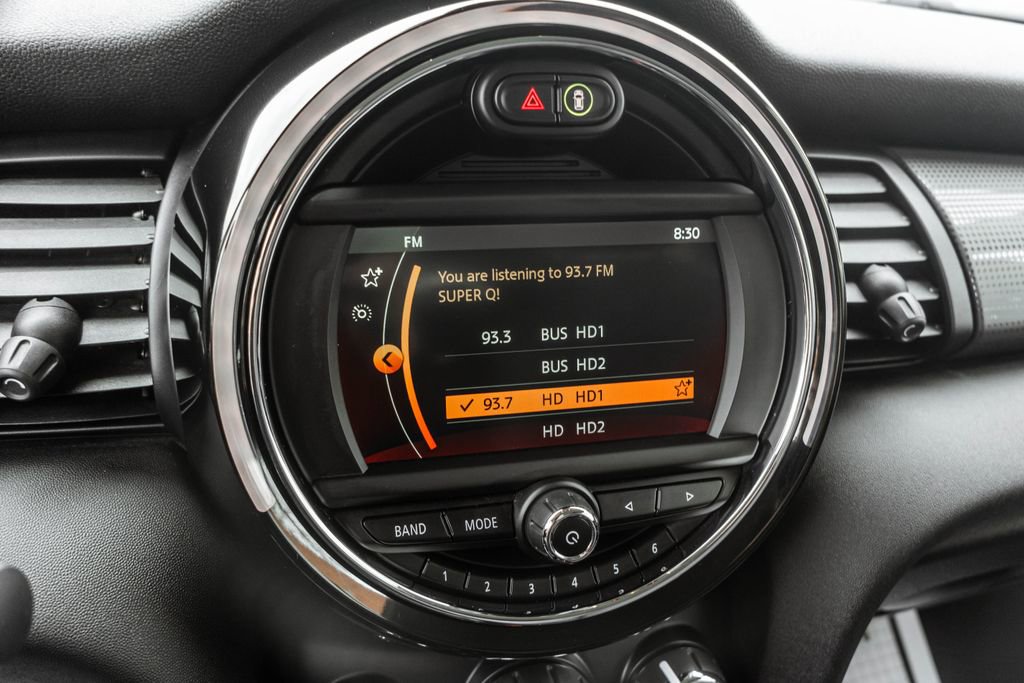 Used 2020 MINI Cooper 2-Door Hardtop image 17