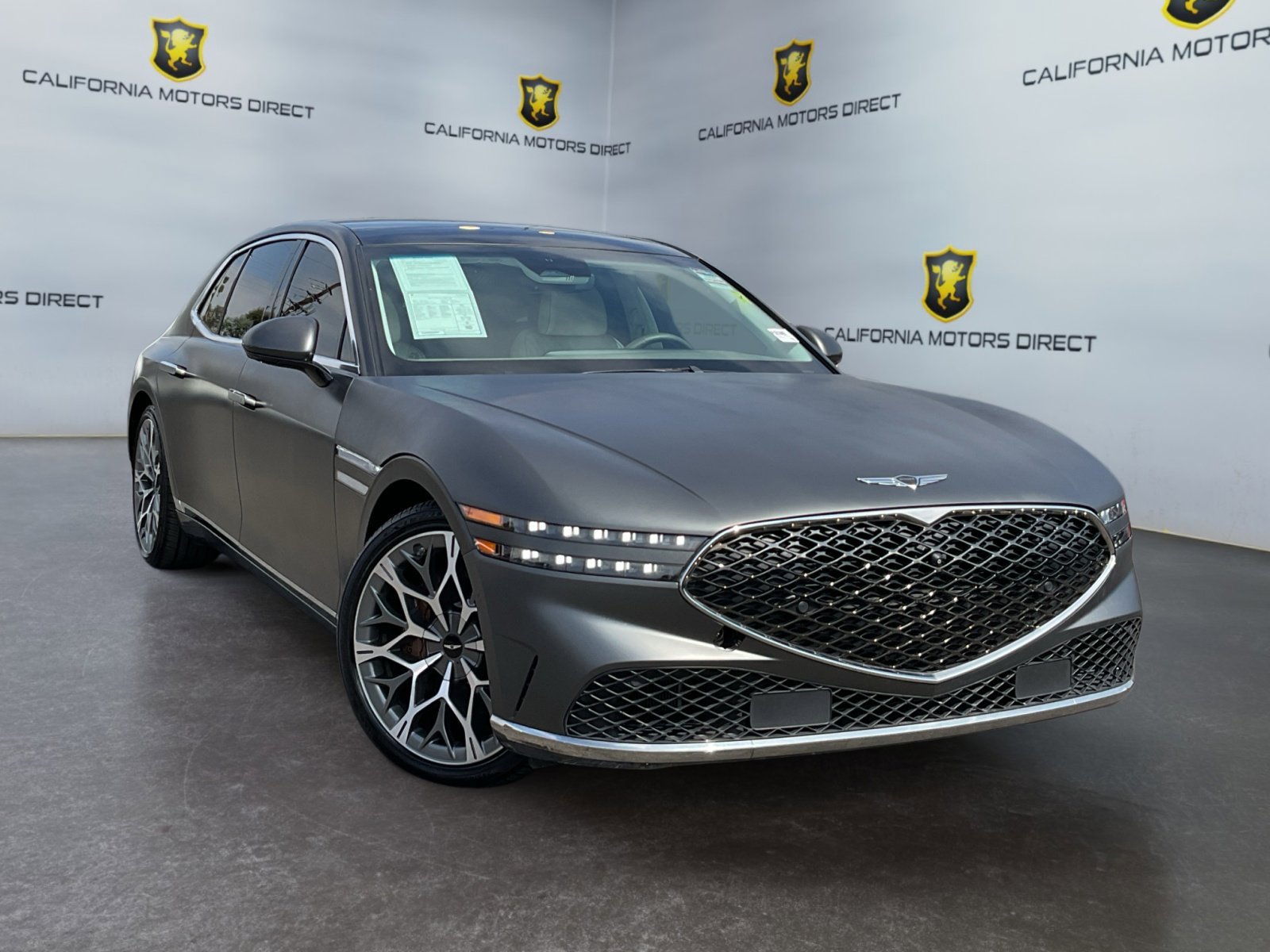 Used 2023 Genesis G90 3.5T AWD/4WD image 3