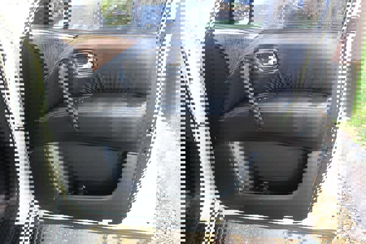 Used 2018 Nissan Armada Platinum w/ Cargo Package image 23