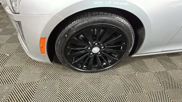 Used 2018 Cadillac CTS Luxury RWD image 9