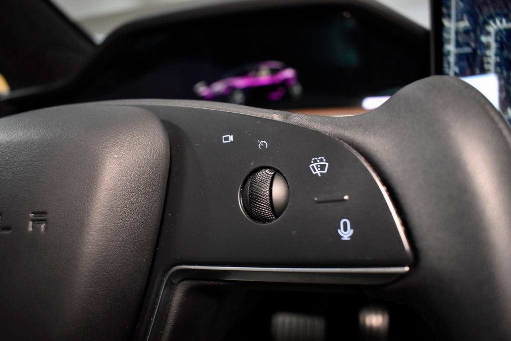 Used 2023 Tesla Model S Standard Range image 30