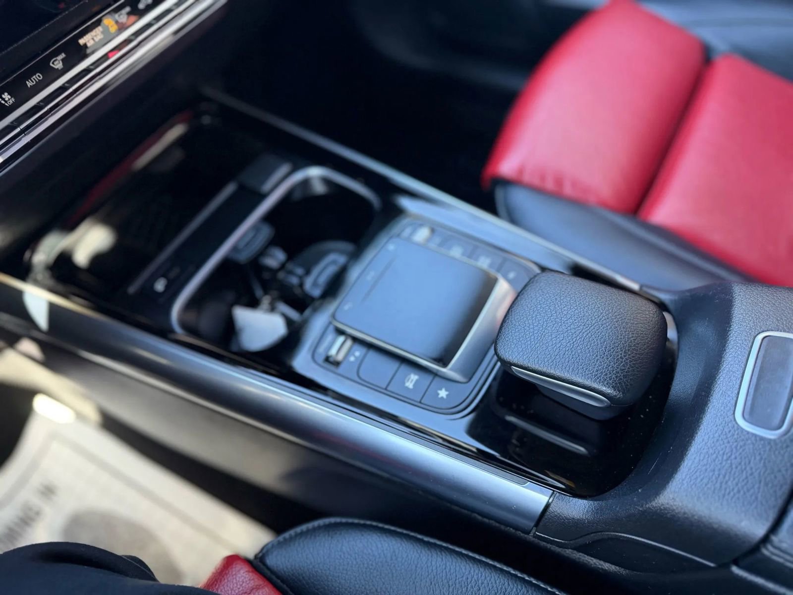 Used 2023 Mercedes-Benz GLA 250 4MATIC image 48