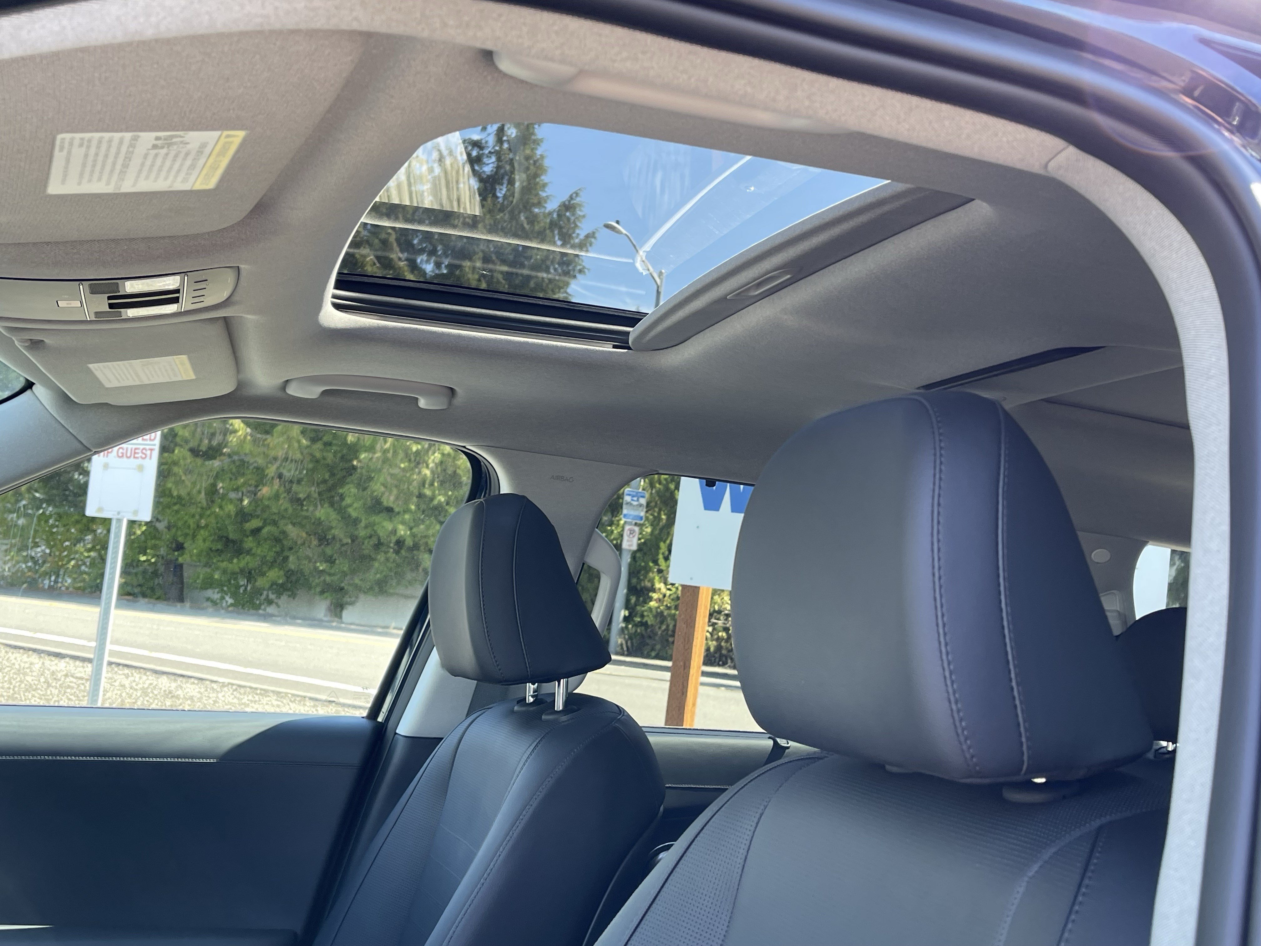 Certified 2026 Hyundai Palisade Limited AWD/4WD image 21