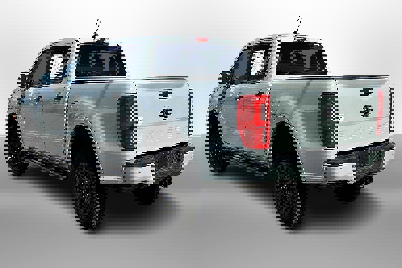 Used 2022 Ford Ranger XLT w/ Equipment Group 301A Mid image 10