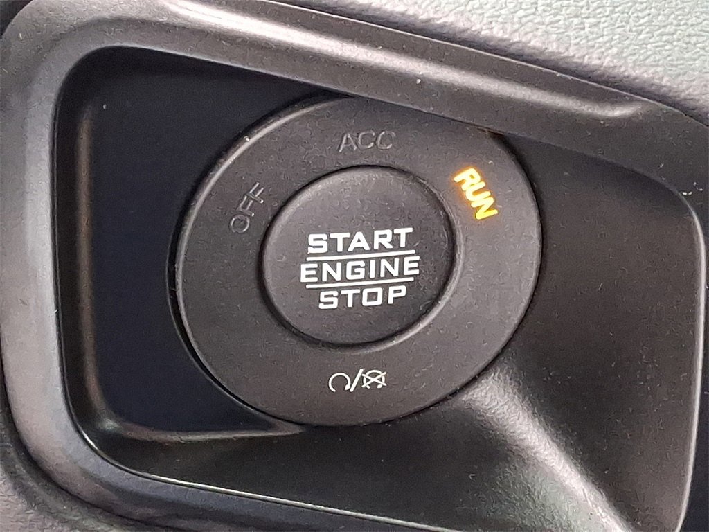 Used 2024 Jeep Wrangler Unlimited Rubicon 4xe w/ Technology Group image 23