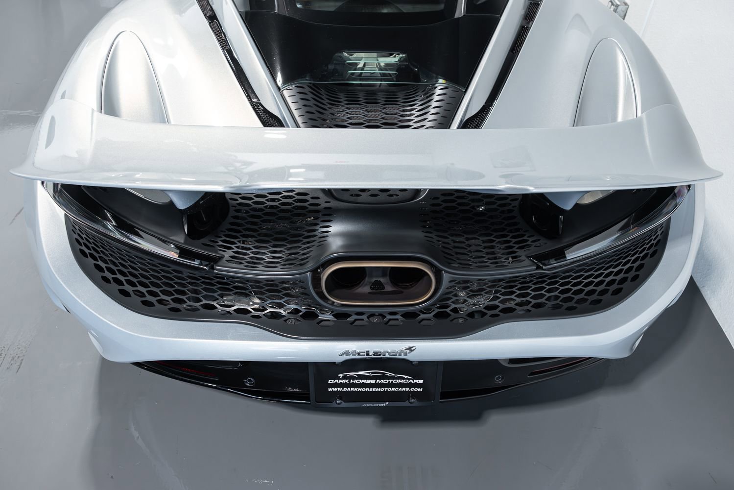 Used 2024 McLaren 750S image 23