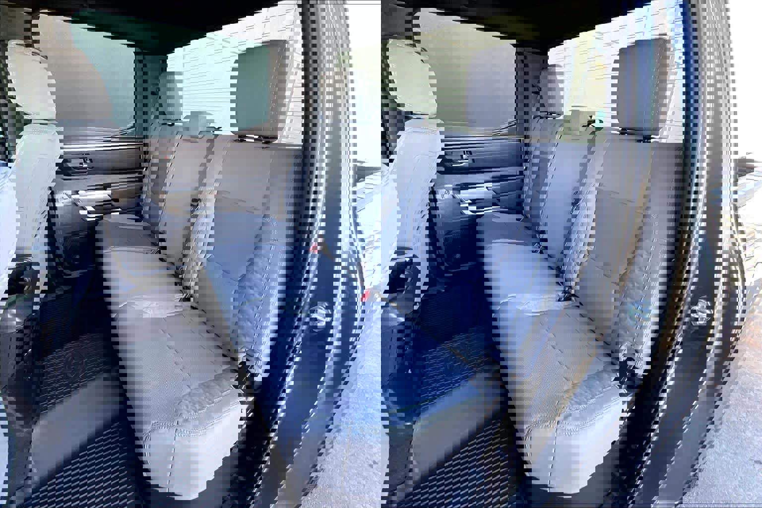 Used 2025 Toyota Tundra SR5 w/ SR5 Convenience Package image 20