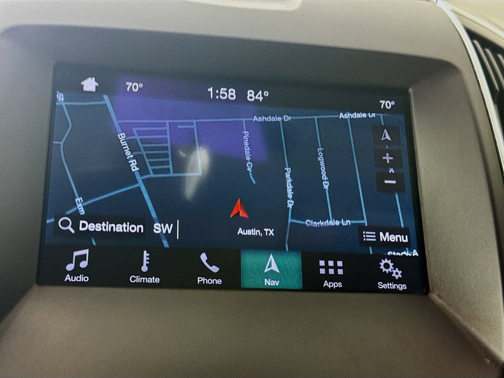 Used 2019 Ford Edge Titanium FWD image 16