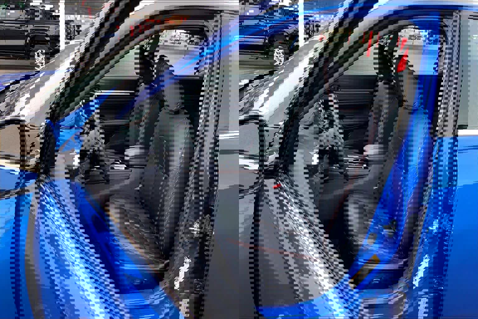 Used 2025 Nissan Altima 2.5 SR image 8