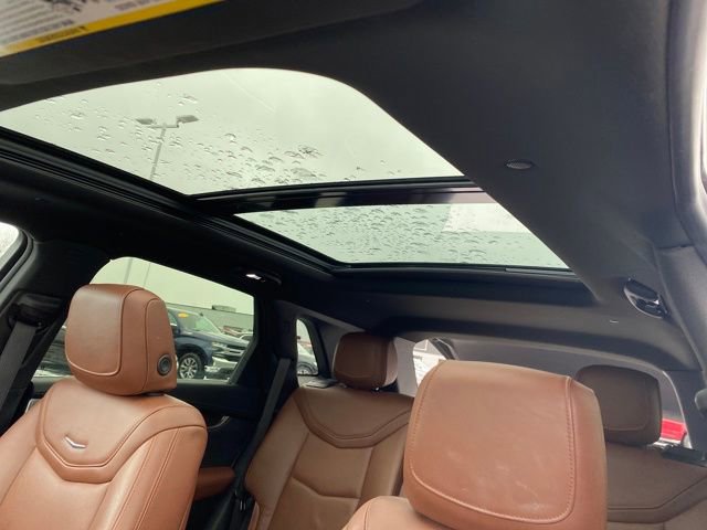 Certified 2023 Cadillac XT5 Premium Luxury w/ LPO, Floor Liner Package image 14