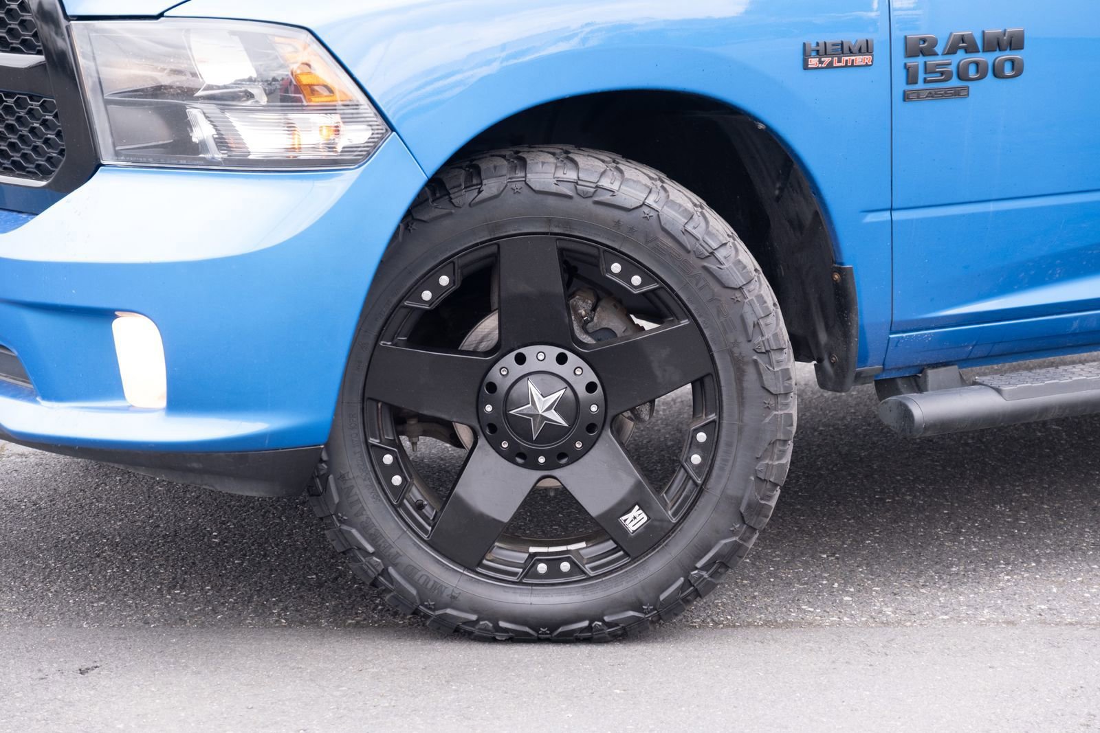 Used 2023 RAM 1500 Express w/ Wheel & Sound Group AWD/4WD image 22