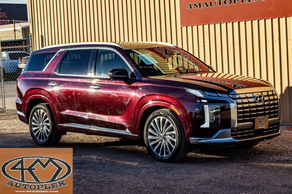 Used 2024 Hyundai Palisade Calligraphy image 1