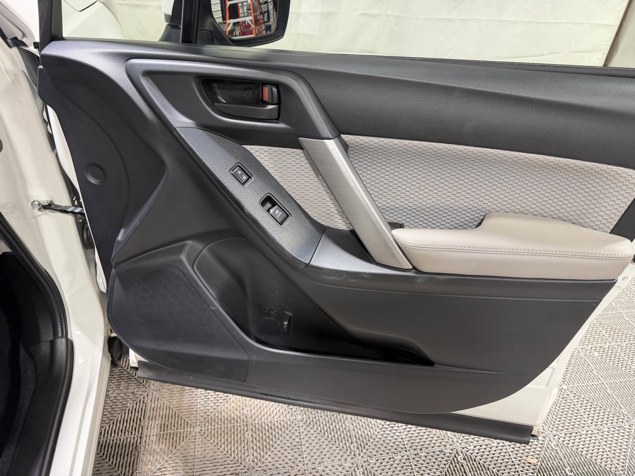 Used 2018 Subaru Forester 2.5i Premium image 14