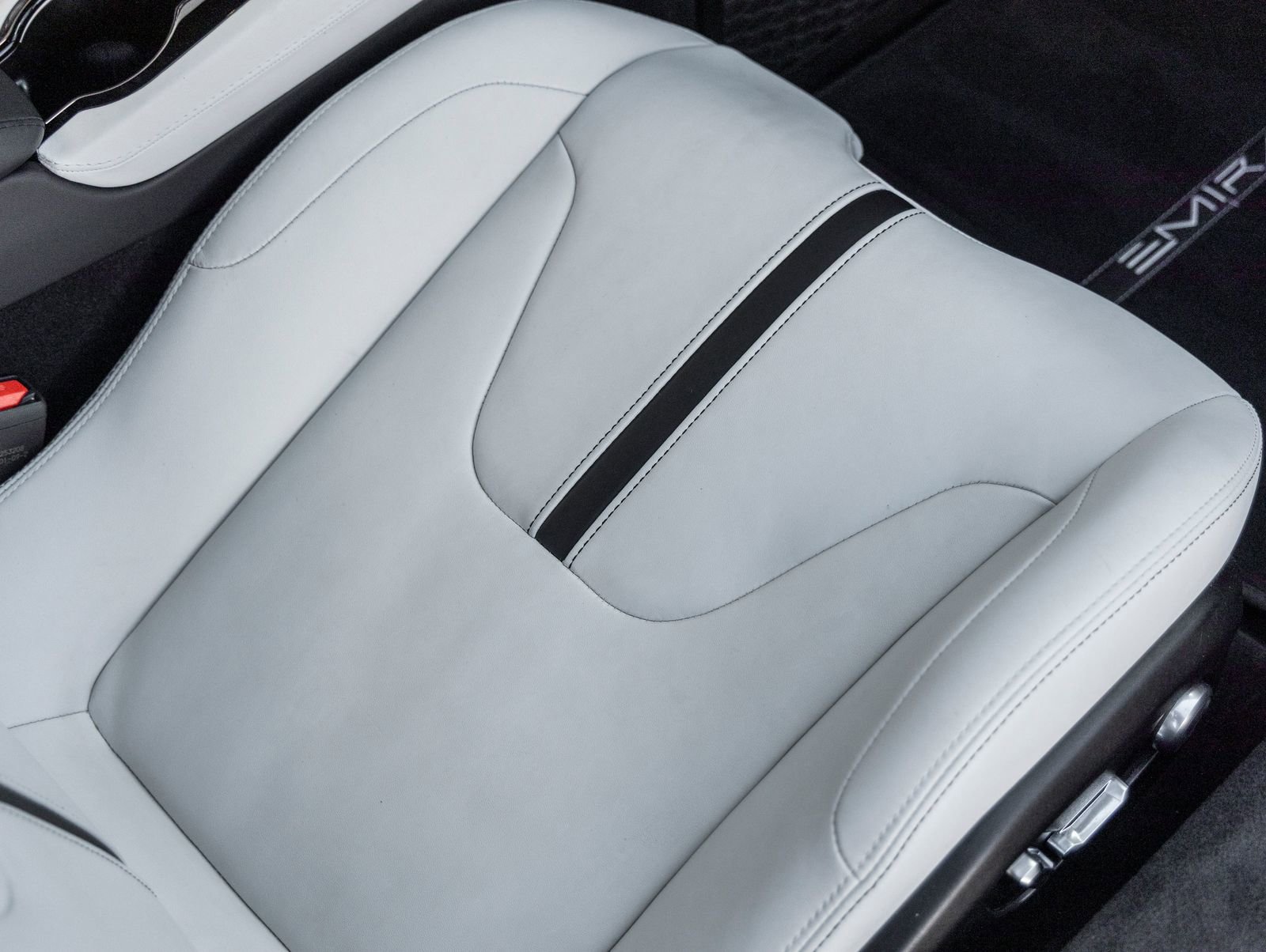 Used 2024 Lotus Emira First Edition image 40