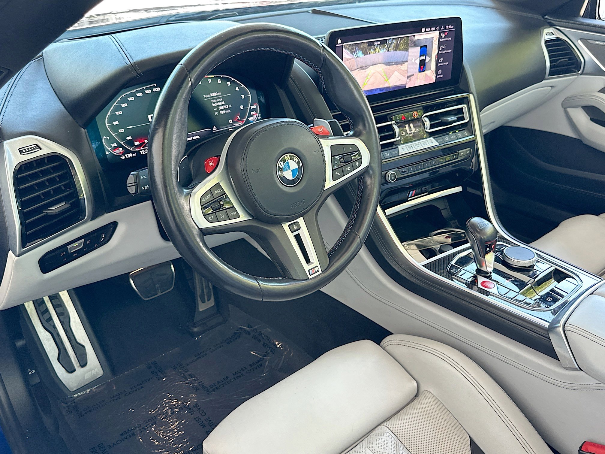 Used 2023 BMW M8 Competition w/ M Carbon Exterior Package AWD/4WD image 9