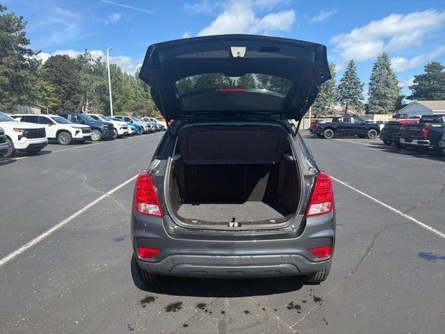 Used 2019 Chevrolet Trax LS w/ Tint and Cruise Package FWD image 10