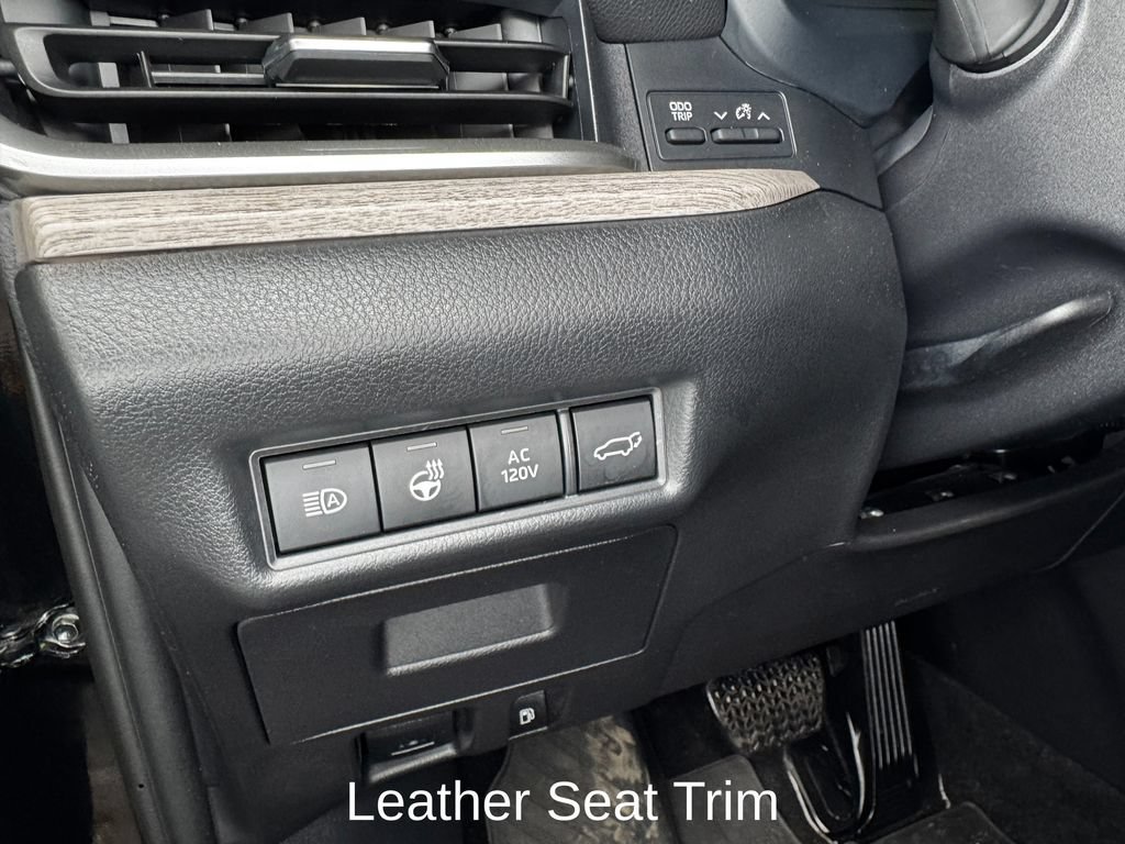 Used 2025 Toyota Grand Highlander AWD Hybrid image 11