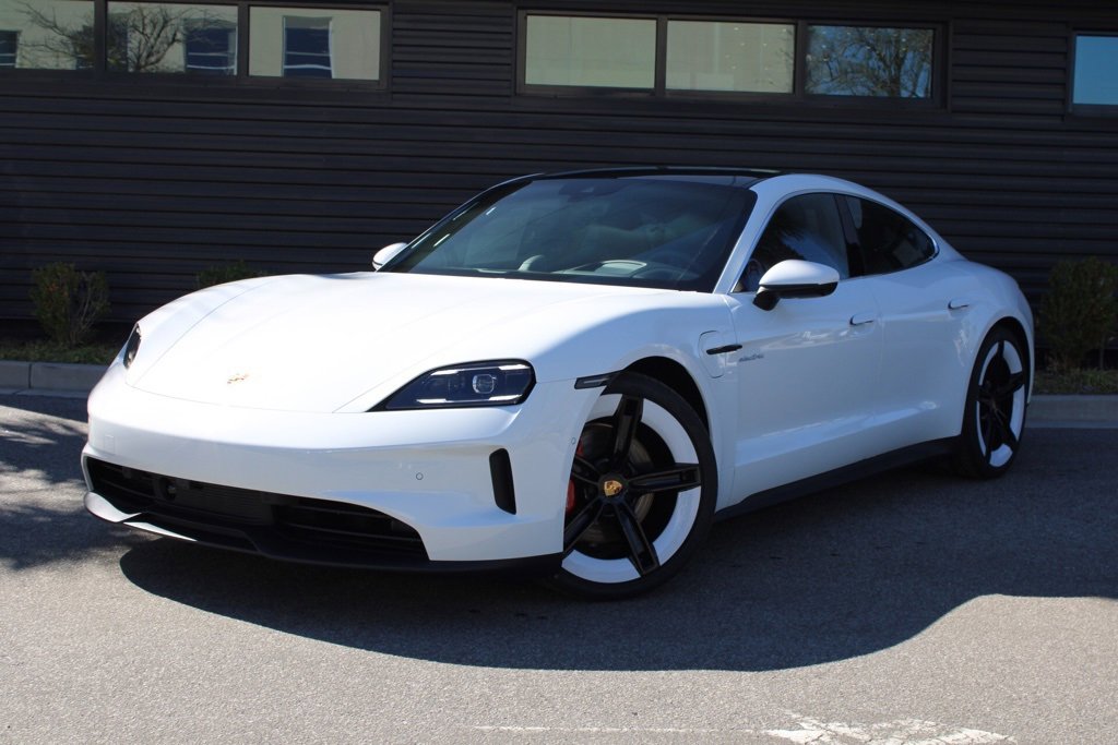 New 2025 Porsche Taycan 4S image 1