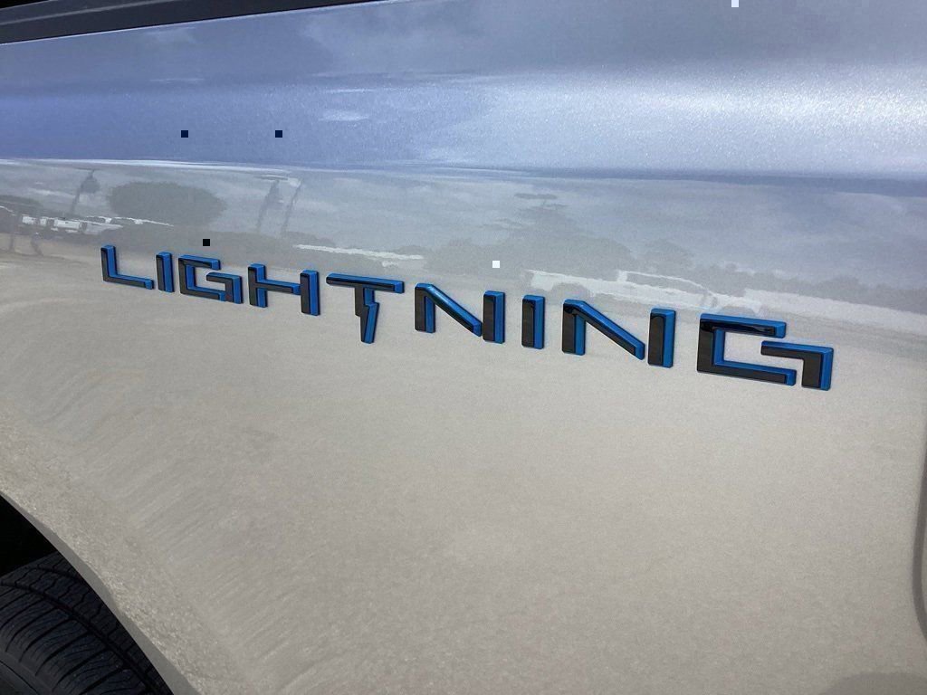 New 2025 Ford F150 Lightning Flash image 15