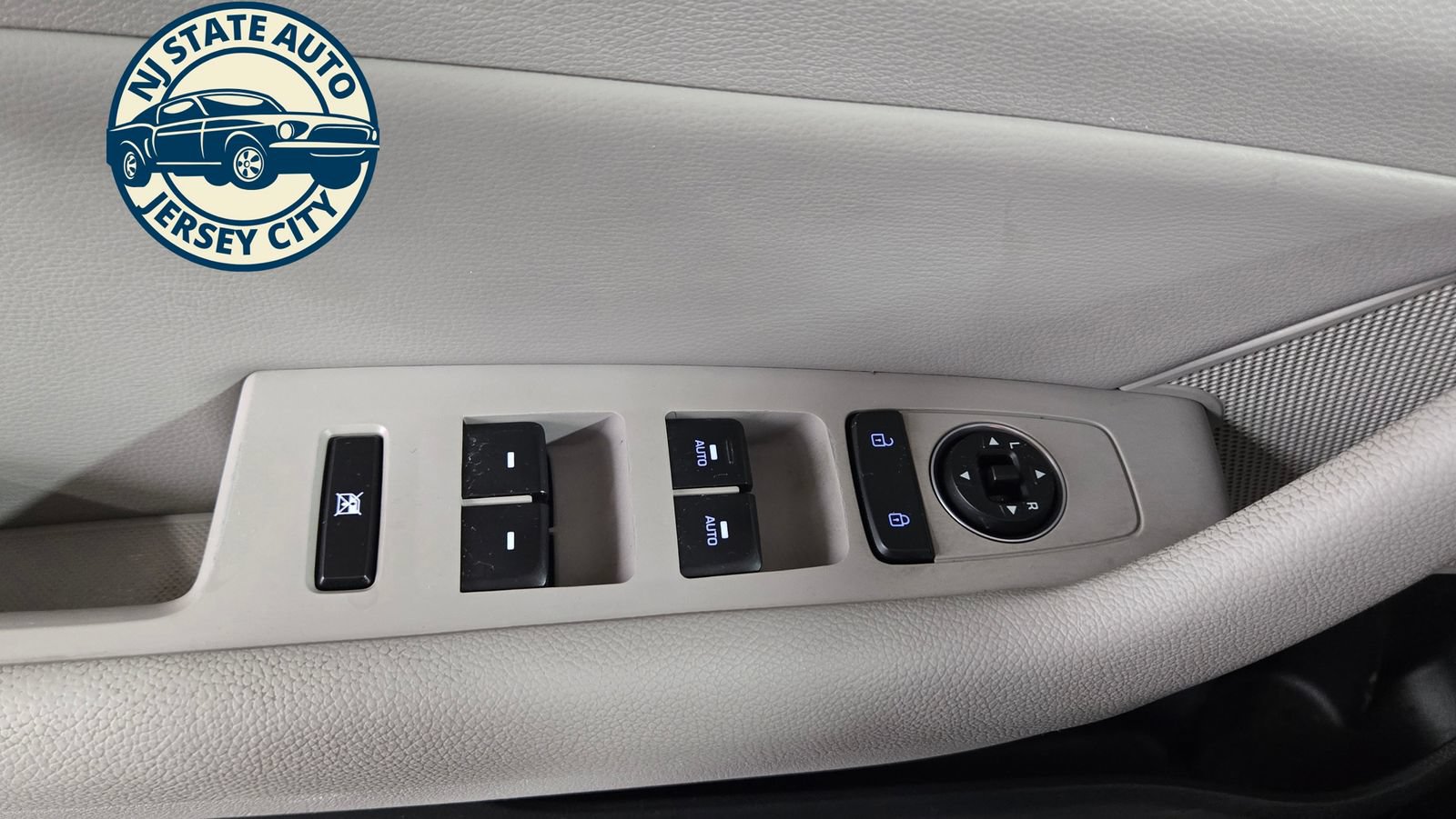 Used 2019 Hyundai Sonata Limited FWD image 24