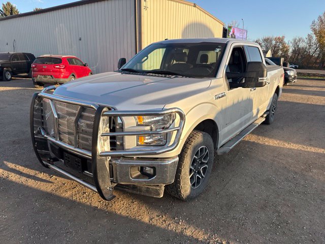 Used 2015 Ford F150 XLT w/ Equipment Group 302A Luxury AWD/4WD image 5