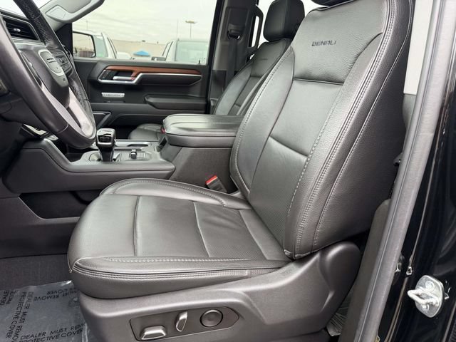 Used 2023 GMC Sierra 1500 Denali w/ Denali Reserve Package AWD/4WD image 12