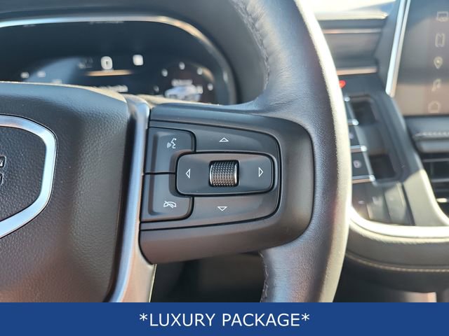Used 2023 GMC Yukon XL SLT image 24