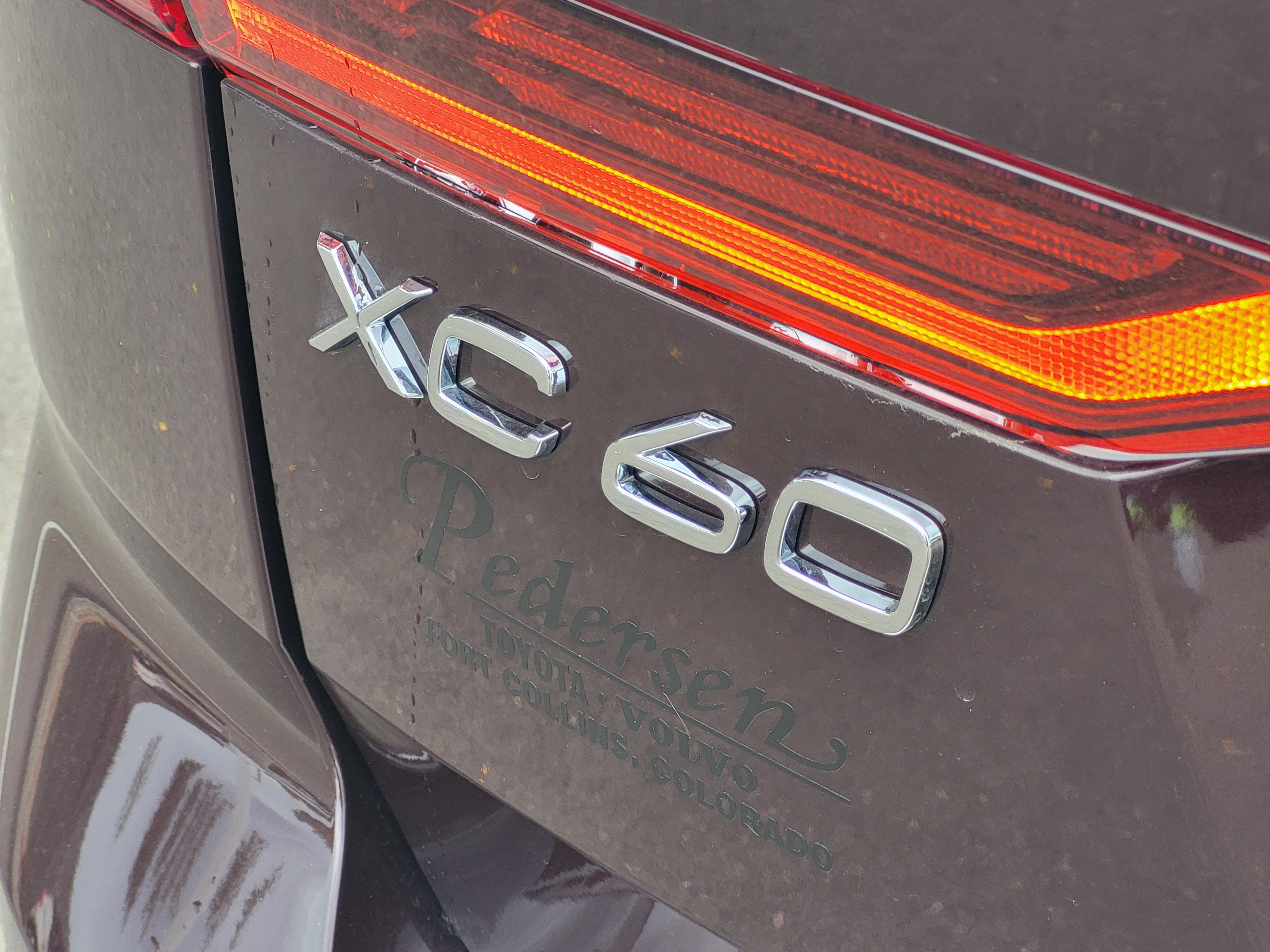 New 2026 Volvo XC60 T8 Plus w/ Protection Package Premier AWD/4WD image 8
