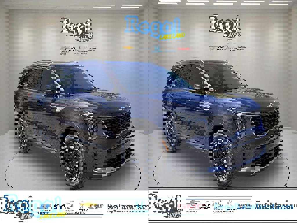 Certified 2025 Kia Sorento S w/ Panoramic Sunroof Package