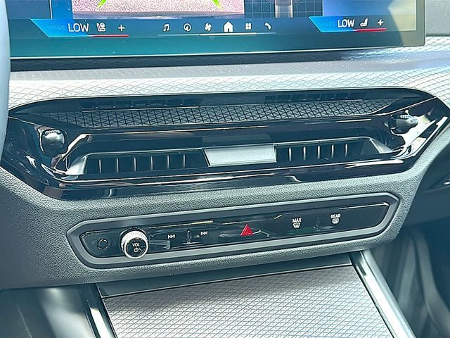 New 2026 BMW 330i Sedan w/ M Sport Package RWD image 56
