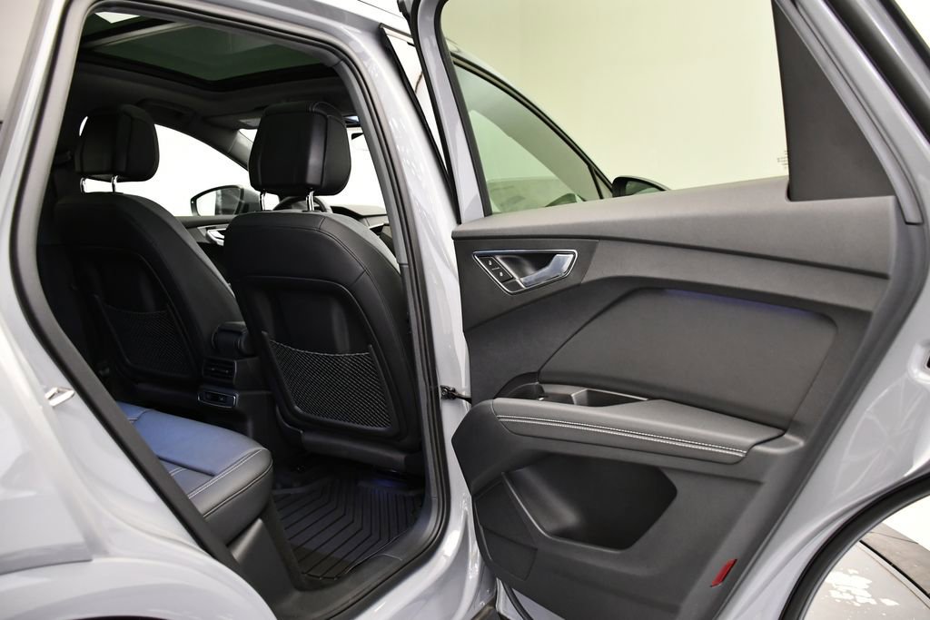 New 2026 Audi Q4 e-tron Premium image 52