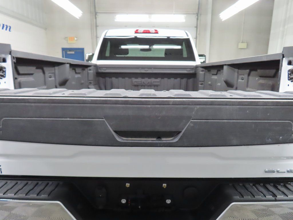Used 2025 GMC Sierra 2500 SLE image 31