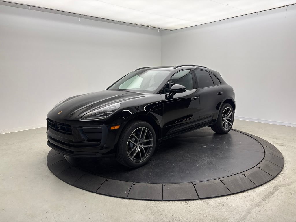 New 2026 Porsche Macan AWD/4WD image 1
