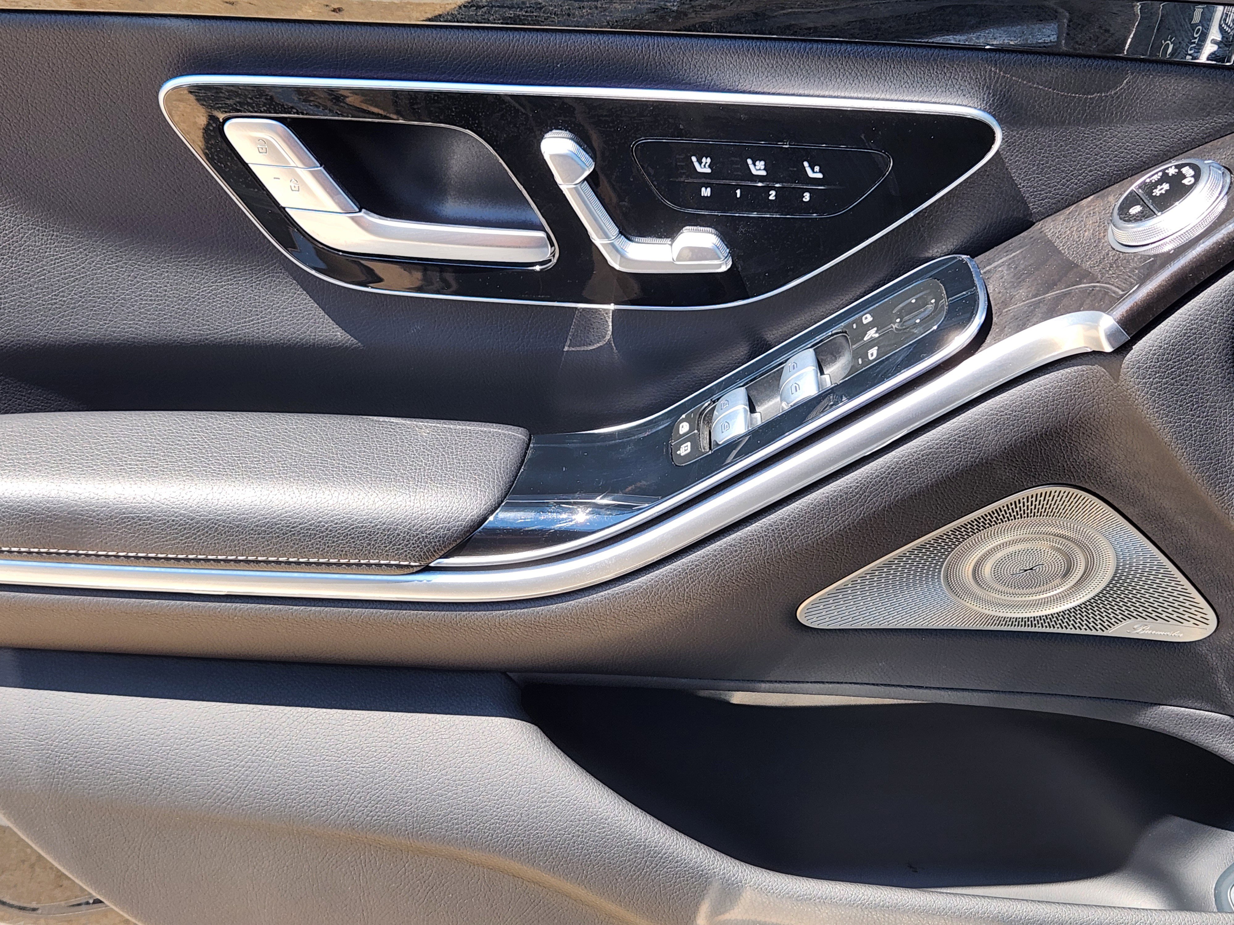 Certified 2023 Mercedes-Benz S 500 4MATIC image 23