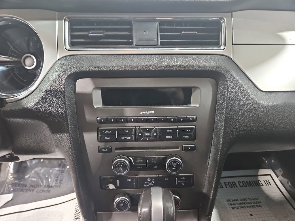 Used 2014 Ford Mustang Premium image 19