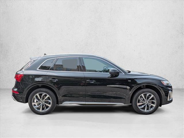 Used 2023 Audi Q5 2.0T Premium Plus w/ Premium Plus Package AWD/4WD image 4