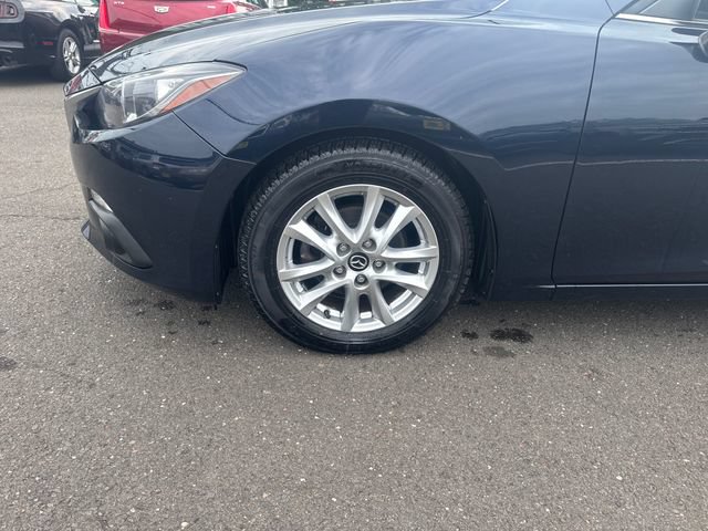 Used 2016 MAZDA MAZDA3 i Touring w/ Popular Equipment Package FWD image 27