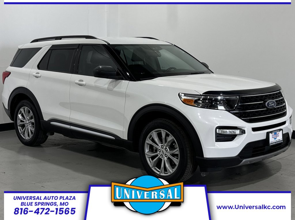 Used 2021 Ford Explorer XLT image 1