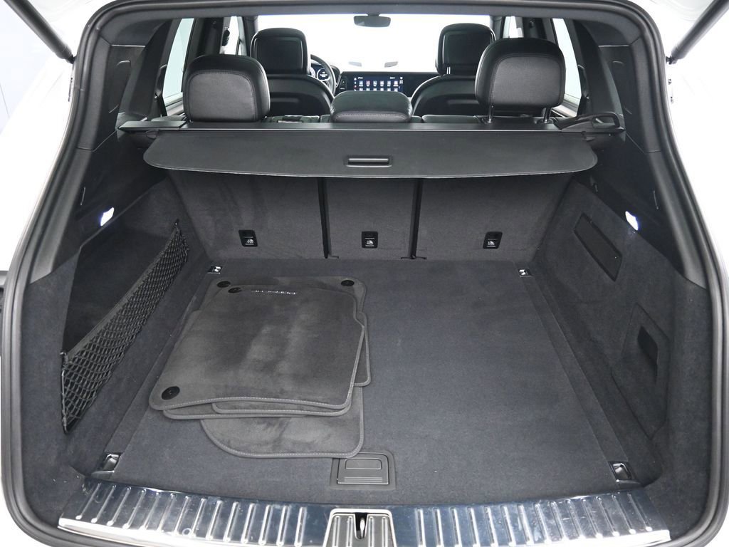 Certified 2024 Porsche Cayenne image 23